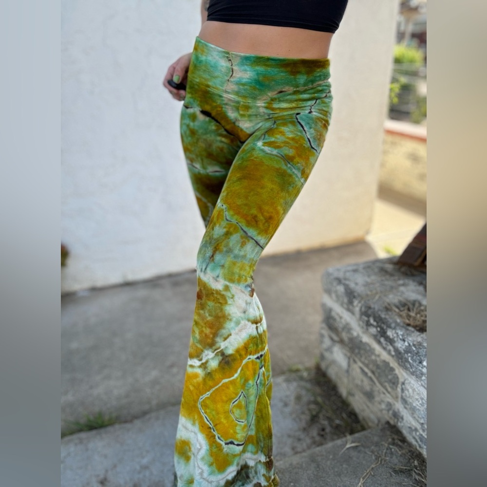 Size XS reverse black velour velvet bell bottoms green tiedye icedye 70s flare